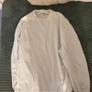 Abercrombie & Fitch White Long-Sleeve Crewneck Tee